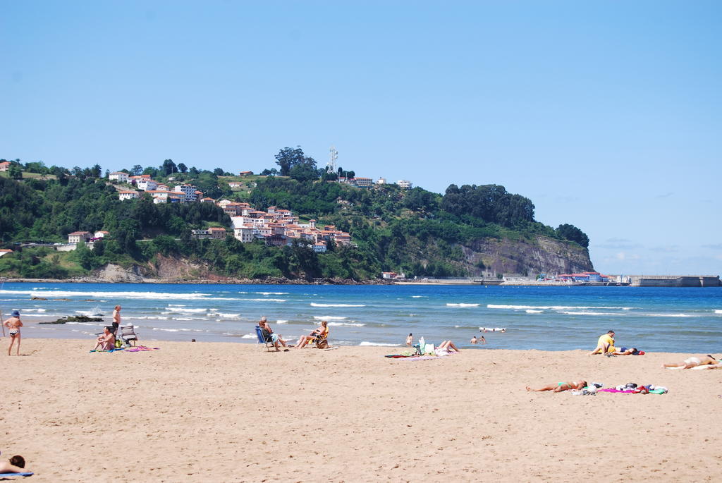 Hotel Monte Y Mar Colunga Kültér fotó