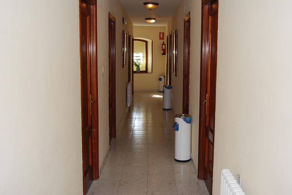 Hotel Monte Y Mar Colunga Kültér fotó